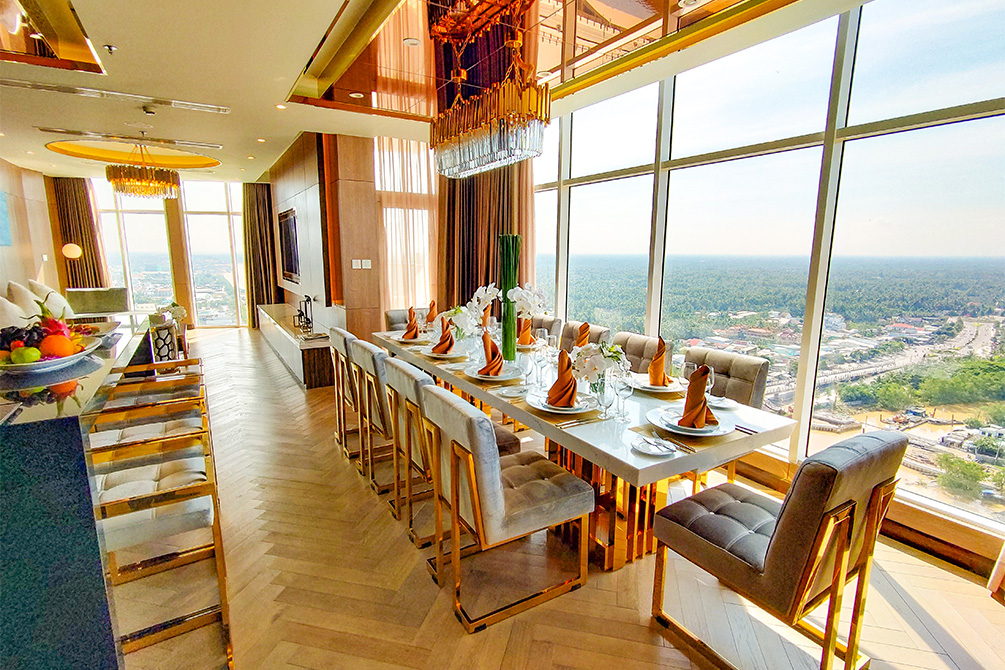 Presidential Suite